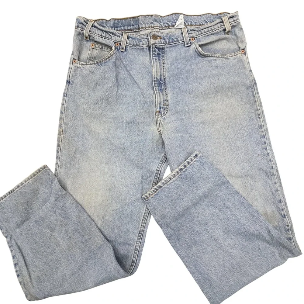 Vintage Levis 560 Jeans Mens 38x32‎ Light Blue Relaxed Fit Straight Leg USA 90s